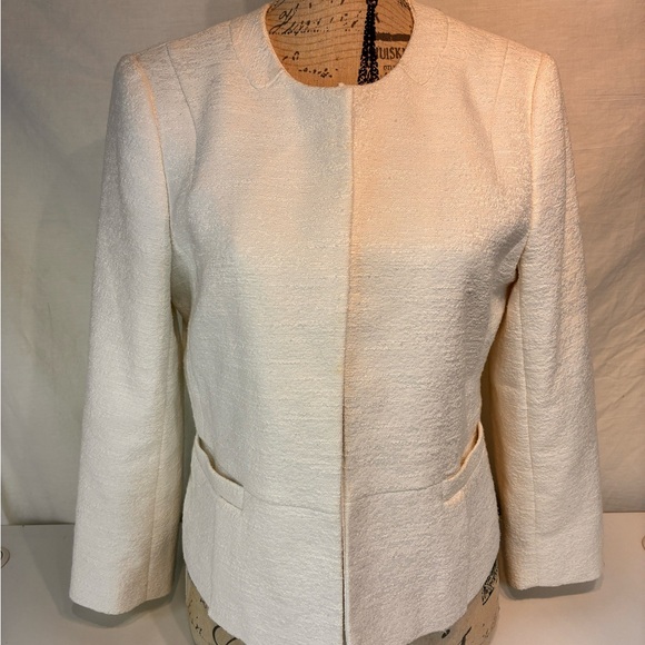 Ann Taylor White Blazer Modern Silhouette - Picture 3 of 11